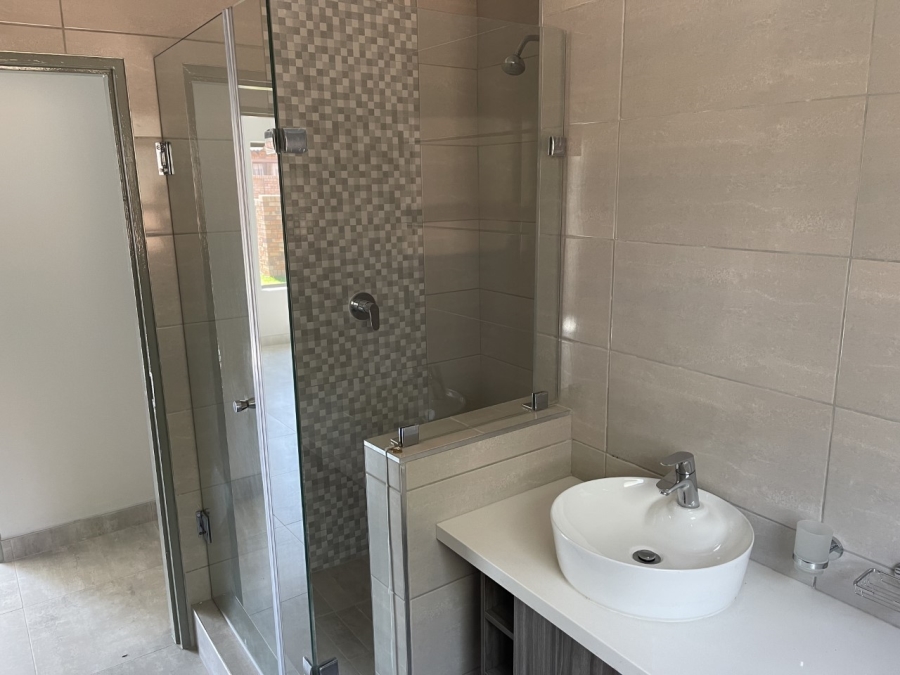 3 Bedroom Property for Sale in Willow Acres Ext 10 Gauteng