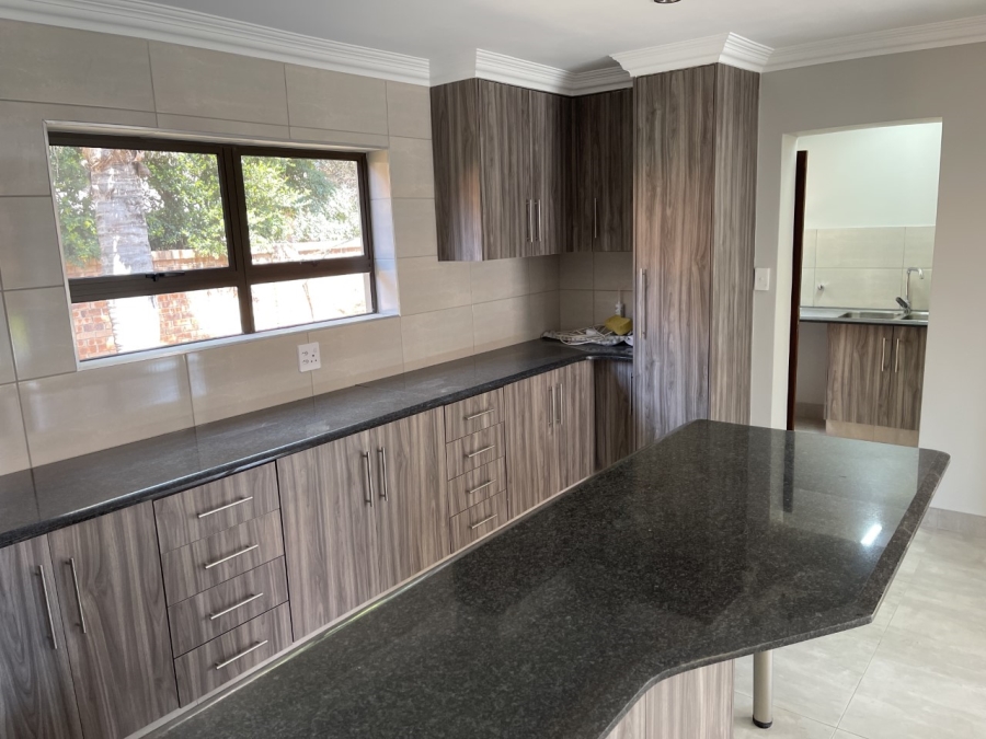 3 Bedroom Property for Sale in Willow Acres Ext 10 Gauteng