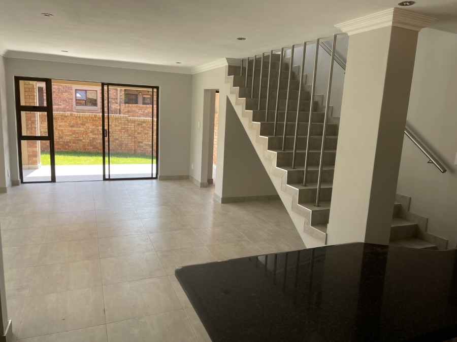 3 Bedroom Property for Sale in Willow Acres Ext 10 Gauteng
