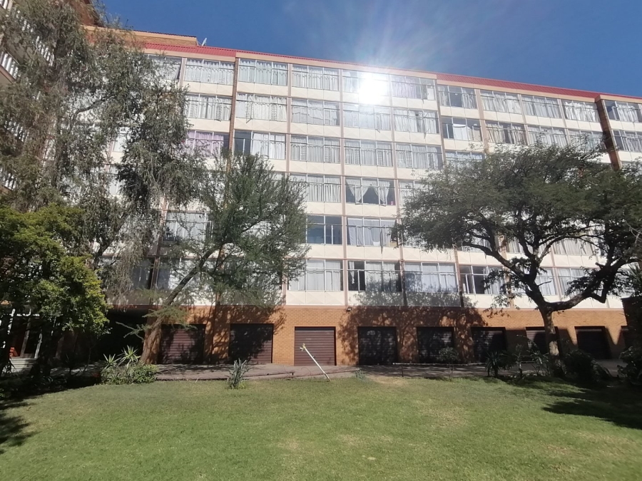2 Bedroom Property for Sale in Pretoria Gauteng