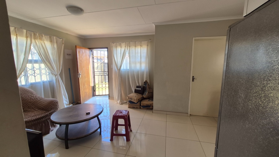 3 Bedroom Property for Sale in Windmill Park Gauteng