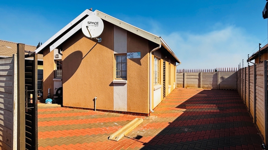 3 Bedroom Property for Sale in Alberton Central Gauteng