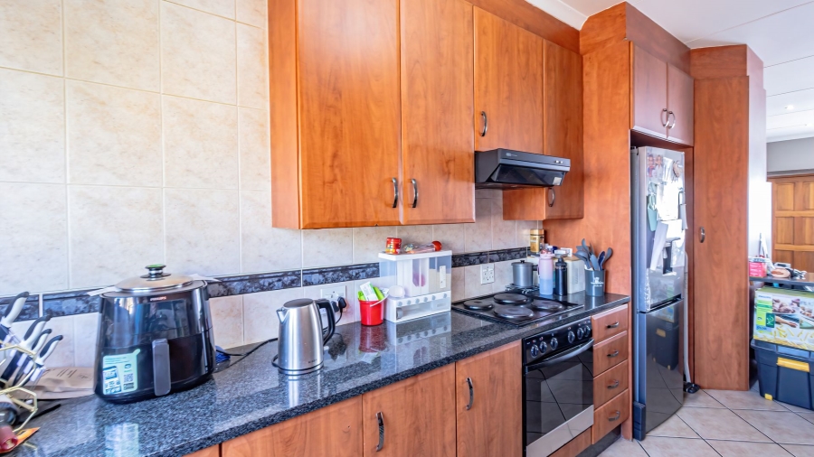 2 Bedroom Property for Sale in Liefde en Vrede Gauteng