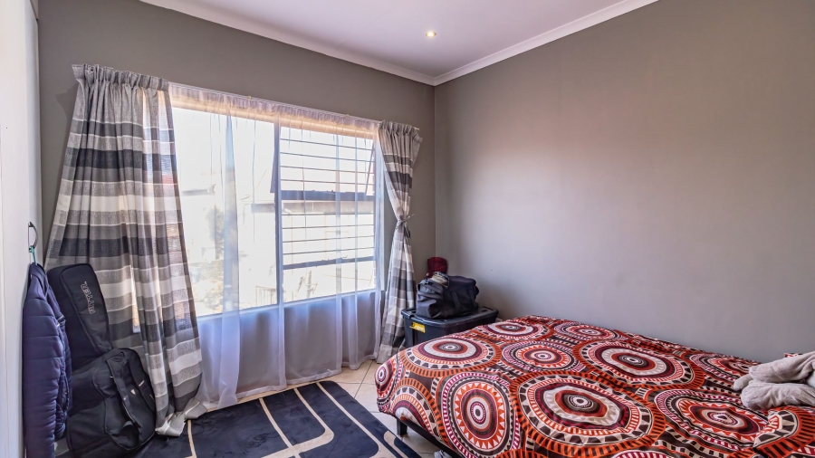 2 Bedroom Property for Sale in Liefde en Vrede Gauteng