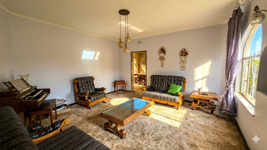 4 Bedroom Property for Sale in Albemarle Ext 2 Gauteng
