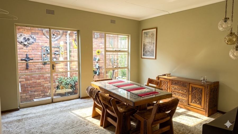 4 Bedroom Property for Sale in Albemarle Ext 2 Gauteng