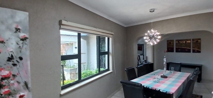 3 Bedroom Property for Sale in Meredale Gauteng