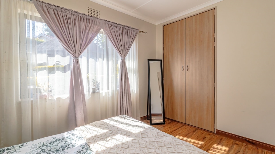 4 Bedroom Property for Sale in Meredale Gauteng