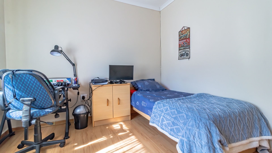 4 Bedroom Property for Sale in Meredale Gauteng