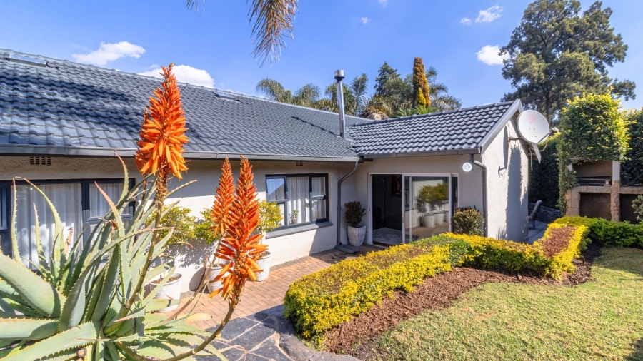 4 Bedroom Property for Sale in Meredale Gauteng