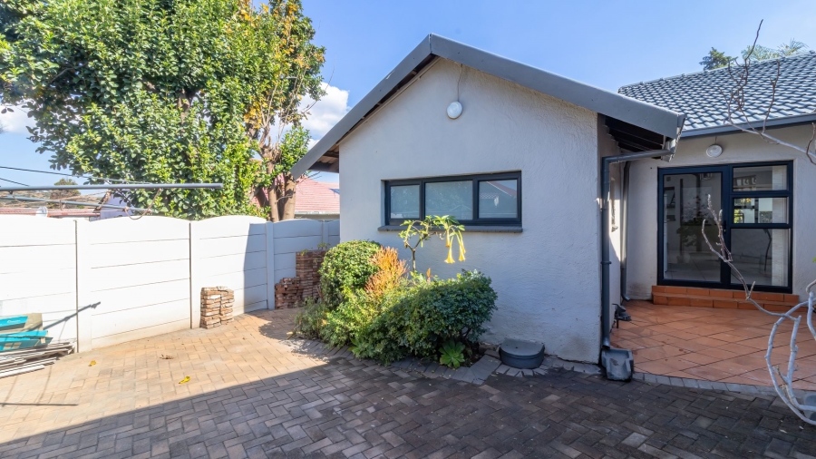 4 Bedroom Property for Sale in Meredale Gauteng