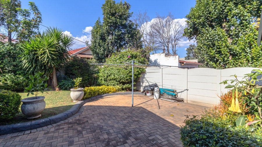 4 Bedroom Property for Sale in Meredale Gauteng