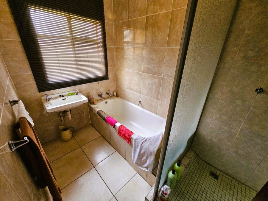3 Bedroom Property for Sale in Visagie Park Gauteng