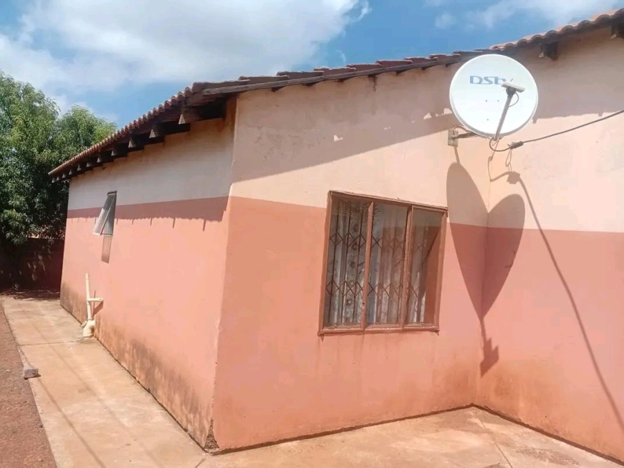3 Bedroom Property for Sale in Mohlakeng Gauteng