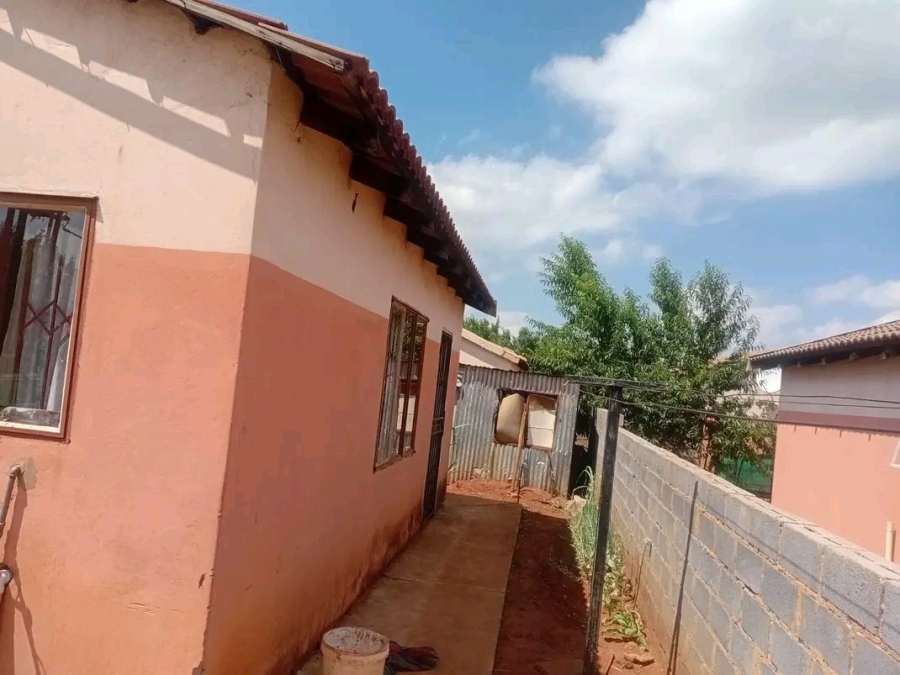 3 Bedroom Property for Sale in Mohlakeng Gauteng