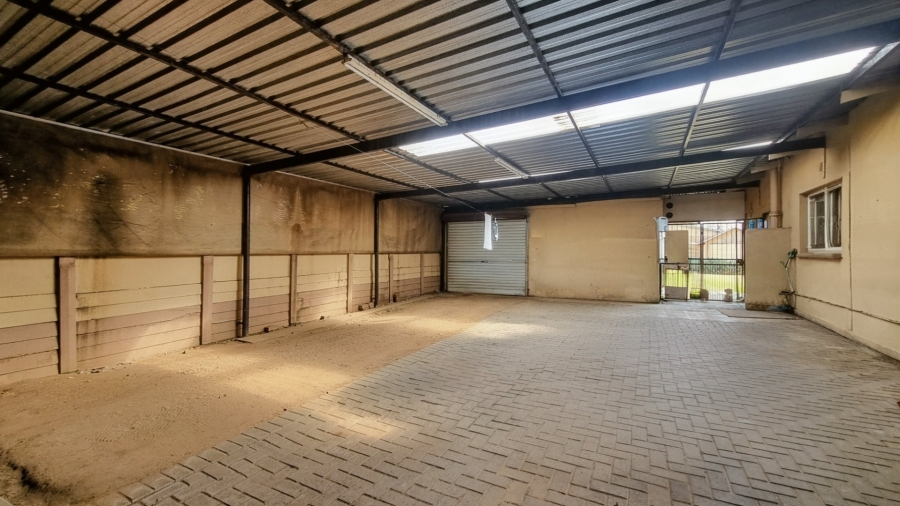 3 Bedroom Property for Sale in Sonland Park Gauteng