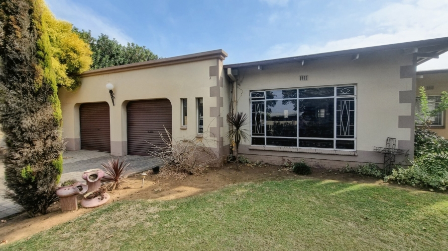 3 Bedroom Property for Sale in Sonland Park Gauteng
