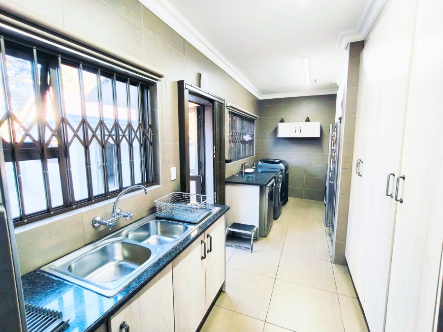 Commercial Property for Sale in Mantevrede Gauteng