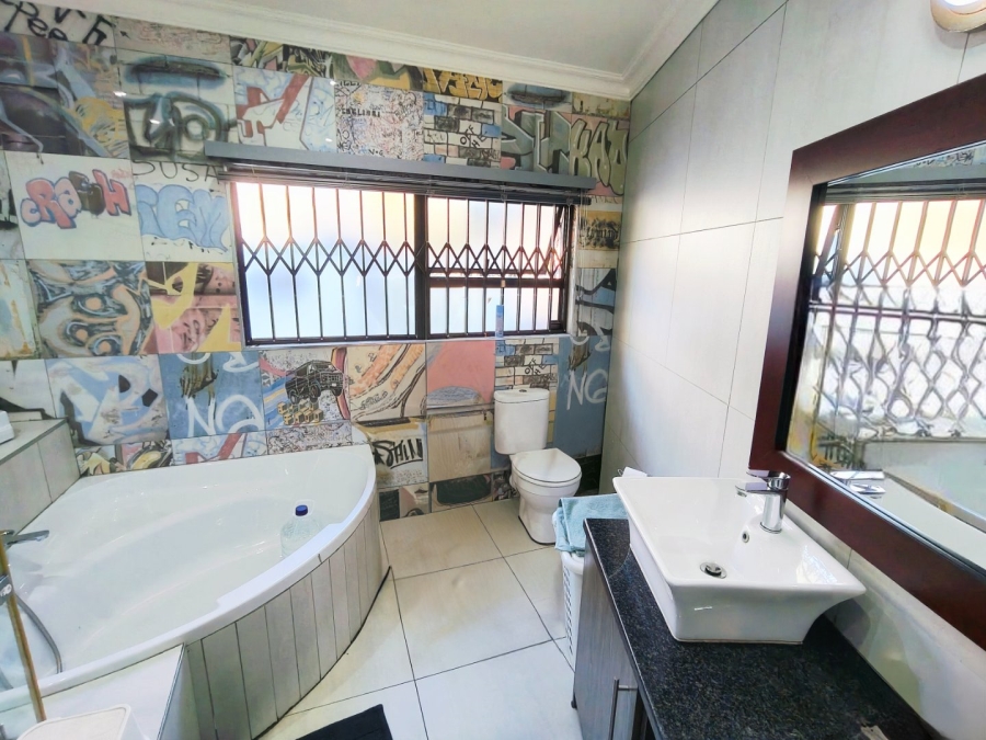 Commercial Property for Sale in Mantevrede Gauteng