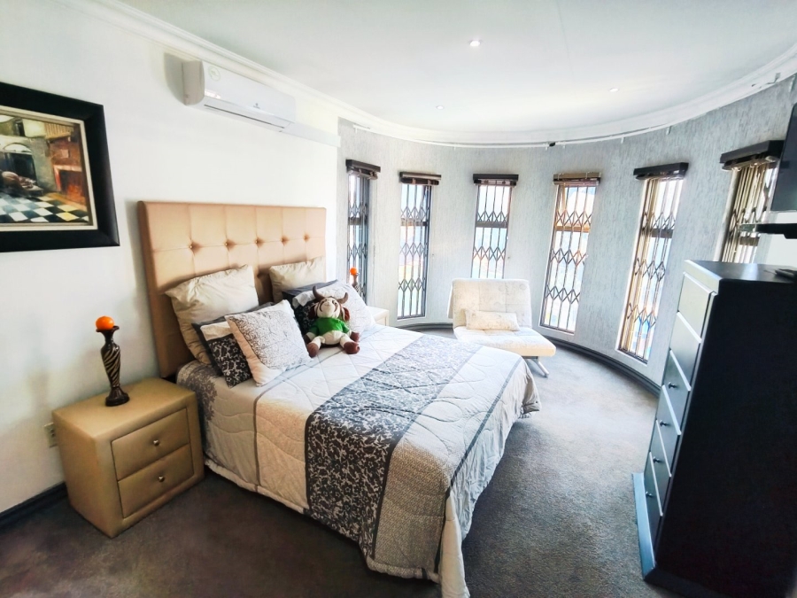 Commercial Property for Sale in Mantevrede Gauteng