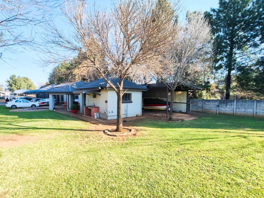 Commercial Property for Sale in Mantevrede Gauteng