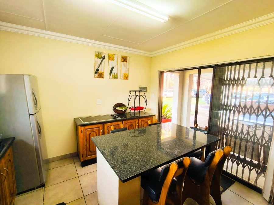 Commercial Property for Sale in Mantevrede Gauteng
