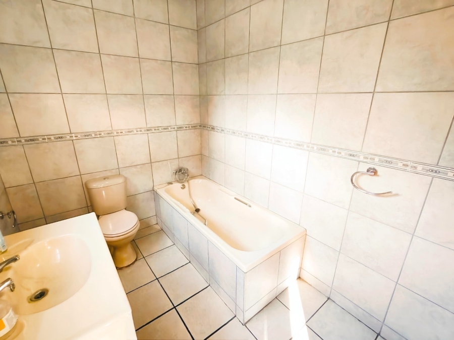 Commercial Property for Sale in Mantevrede Gauteng