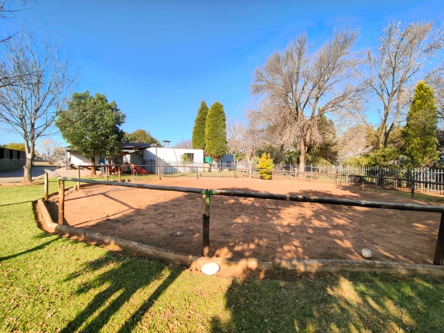 Commercial Property for Sale in Mantevrede Gauteng