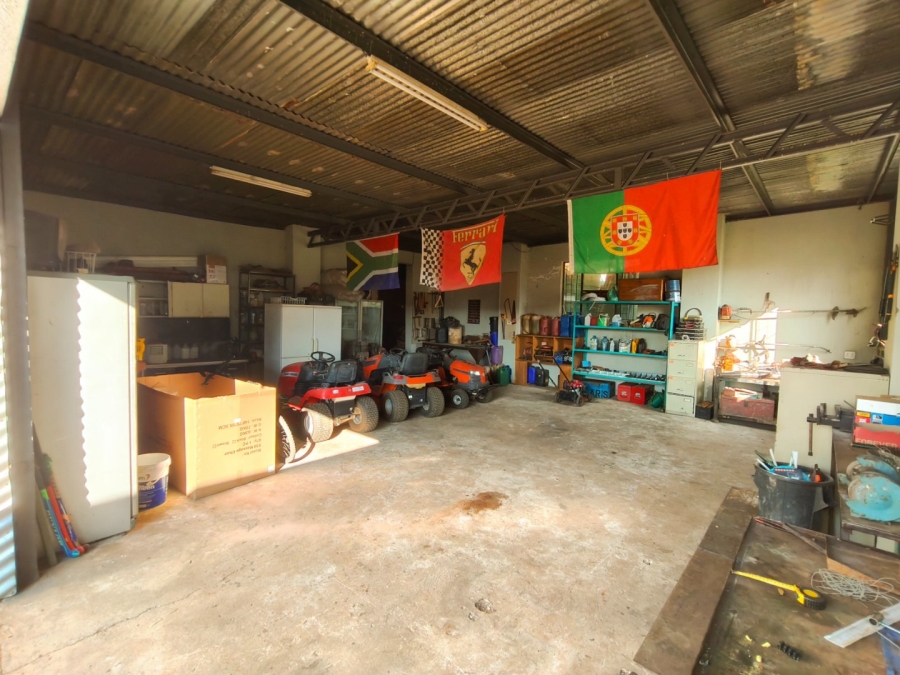 Commercial Property for Sale in Mantevrede Gauteng