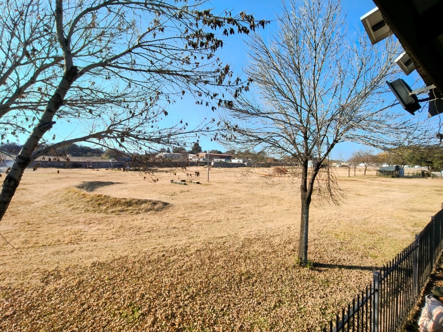 Commercial Property for Sale in Mantevrede Gauteng