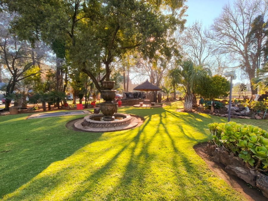 Commercial Property for Sale in Mantevrede Gauteng