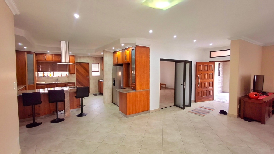 5 Bedroom Property for Sale in Vanderbijlpark SE 8 Gauteng