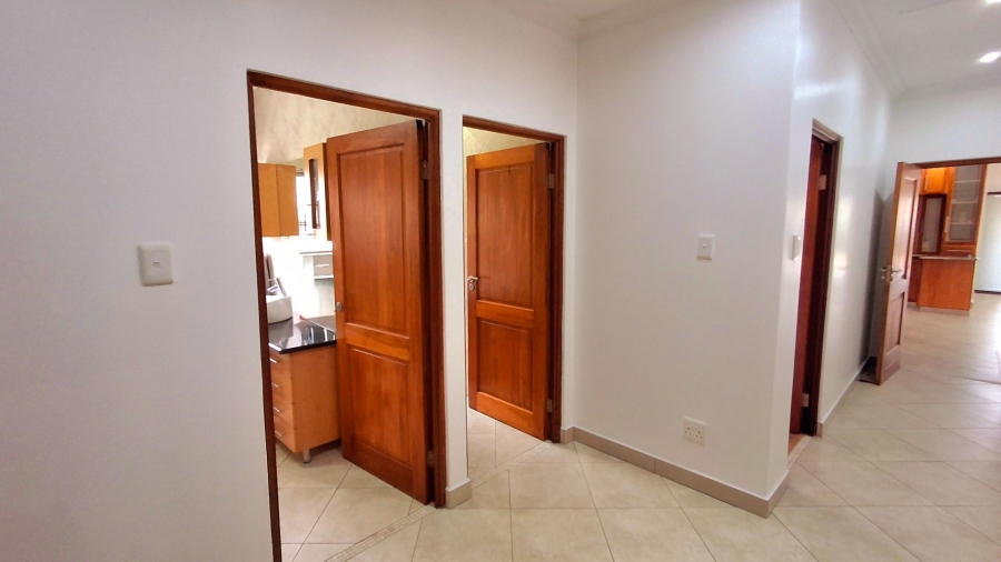5 Bedroom Property for Sale in Vanderbijlpark SE 8 Gauteng