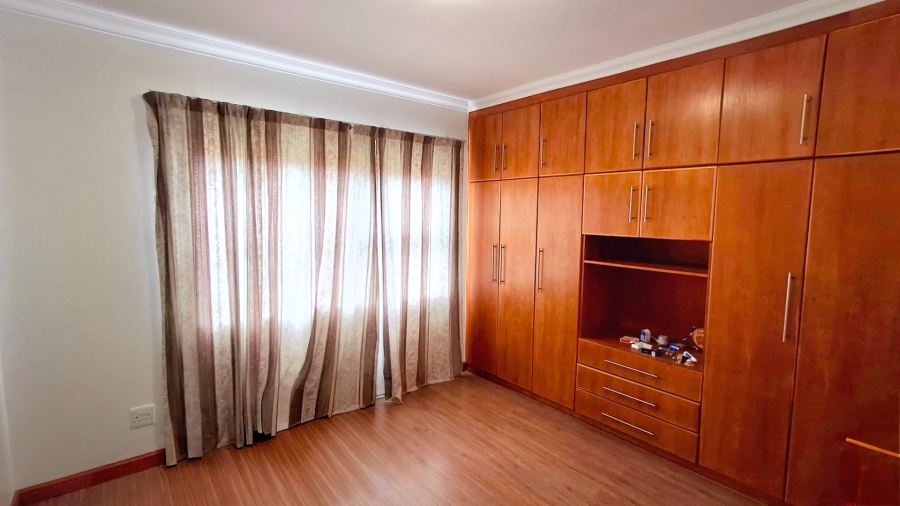 5 Bedroom Property for Sale in Vanderbijlpark SE 8 Gauteng