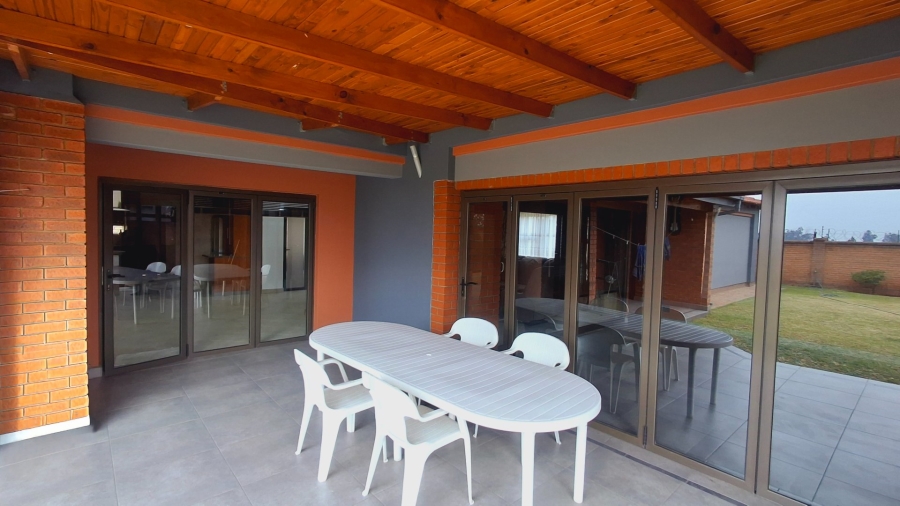 5 Bedroom Property for Sale in Vanderbijlpark SE 8 Gauteng