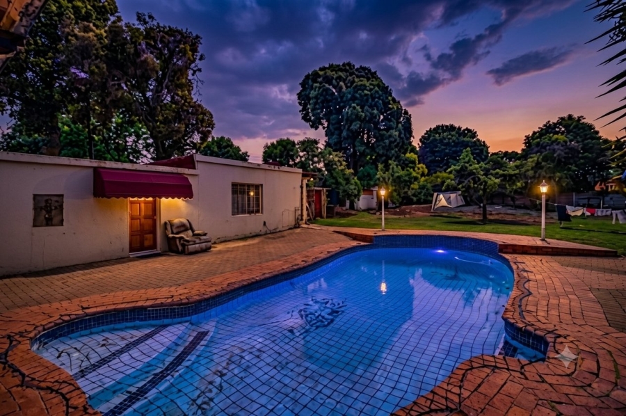 4 Bedroom Property for Sale in Hurlyvale Gauteng
