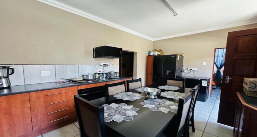 5 Bedroom Property for Sale in Elsburg Gauteng