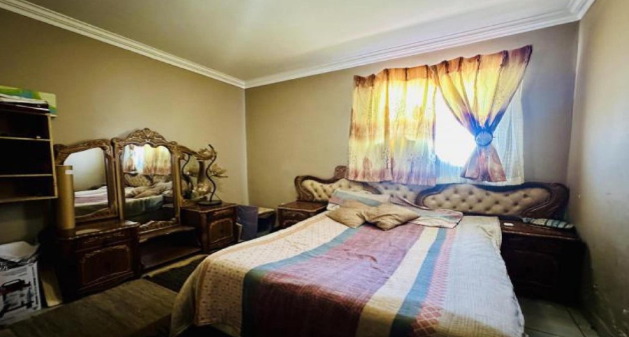 5 Bedroom Property for Sale in Elsburg Gauteng