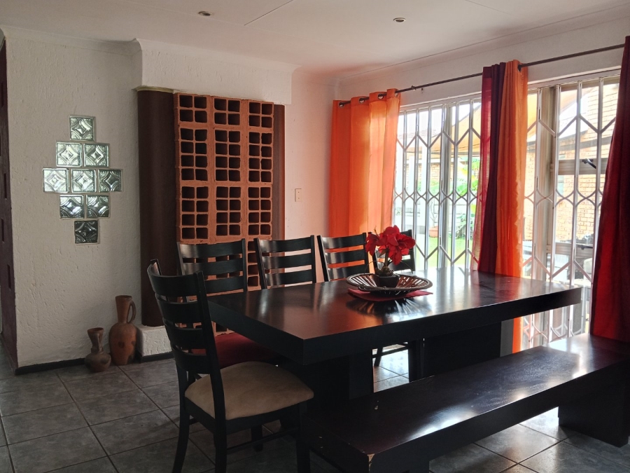 8 Bedroom Property for Sale in Dalpark Ext 1 Gauteng
