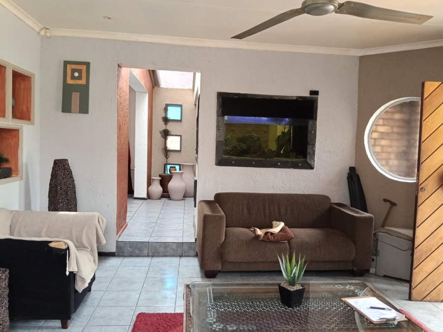 8 Bedroom Property for Sale in Dalpark Ext 1 Gauteng
