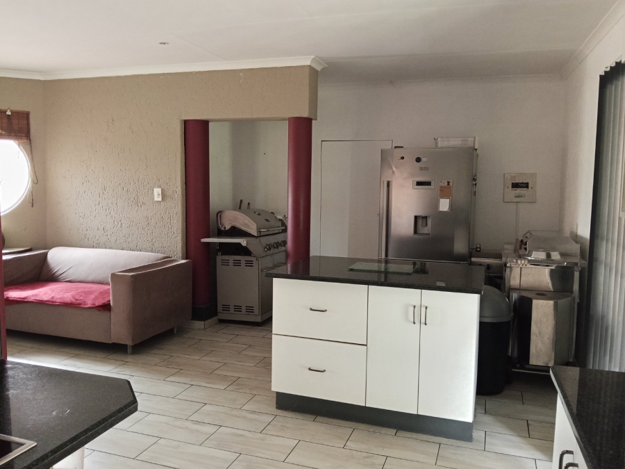 8 Bedroom Property for Sale in Dalpark Ext 1 Gauteng
