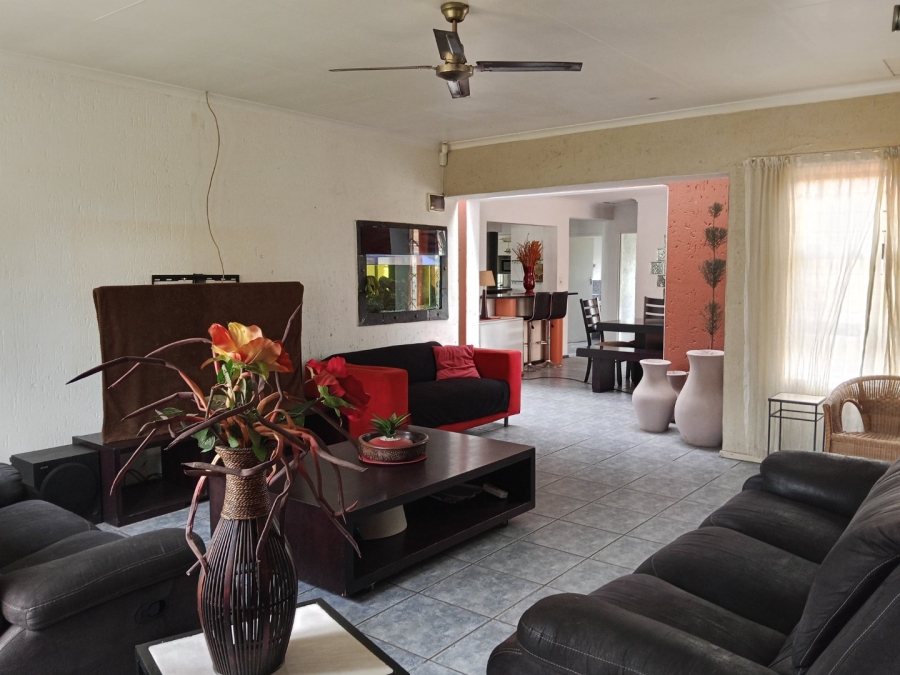 8 Bedroom Property for Sale in Dalpark Ext 1 Gauteng