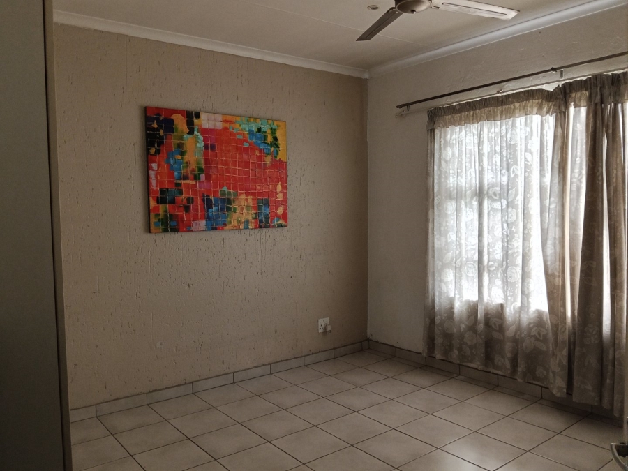 8 Bedroom Property for Sale in Dalpark Ext 1 Gauteng