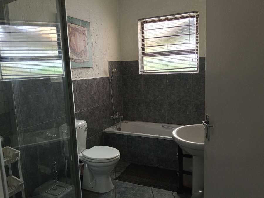 8 Bedroom Property for Sale in Dalpark Ext 1 Gauteng