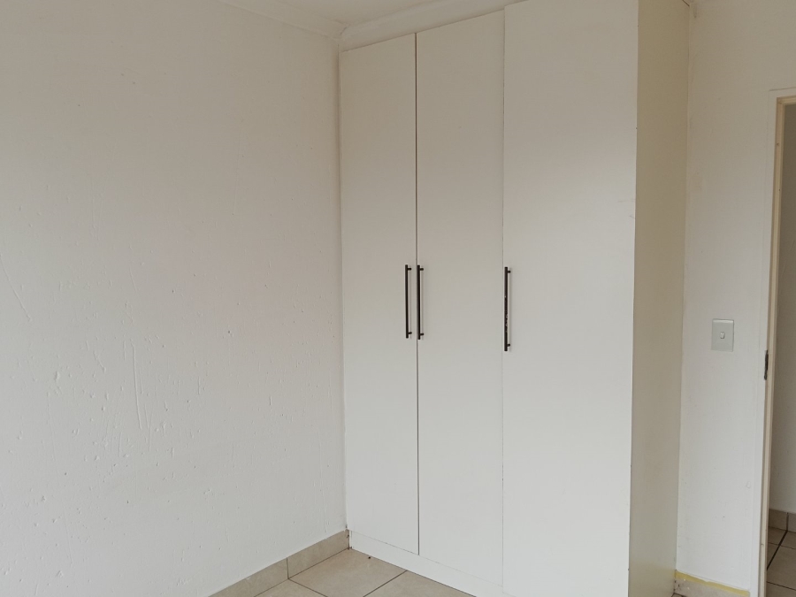 8 Bedroom Property for Sale in Dalpark Ext 1 Gauteng