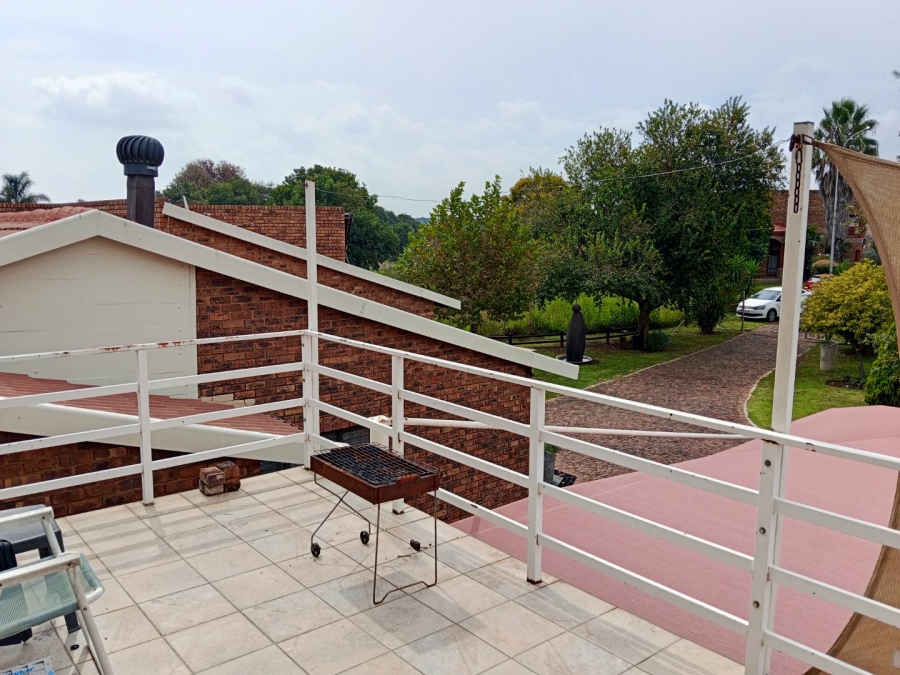8 Bedroom Property for Sale in Dalpark Ext 1 Gauteng