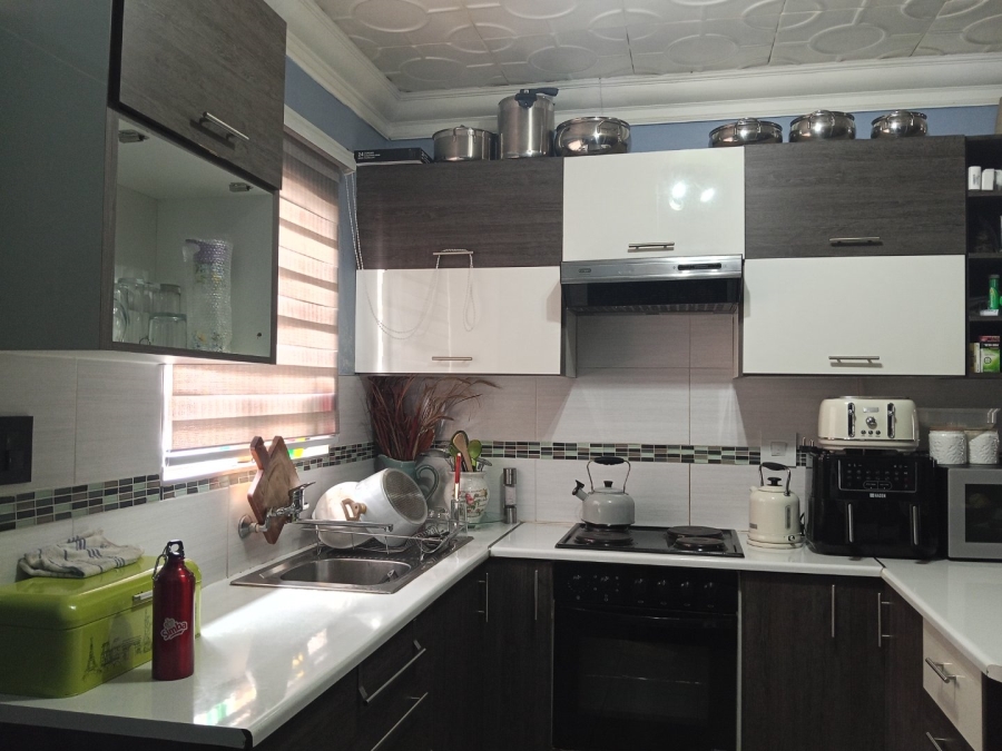 2 Bedroom Property for Sale in Sunair Park Gauteng