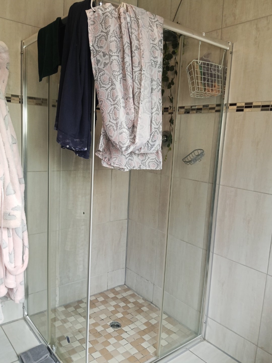2 Bedroom Property for Sale in Sunair Park Gauteng