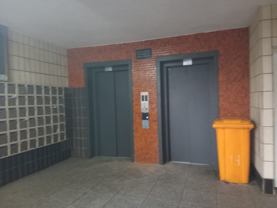 1 Bedroom Property for Sale in Pretoria Central Gauteng