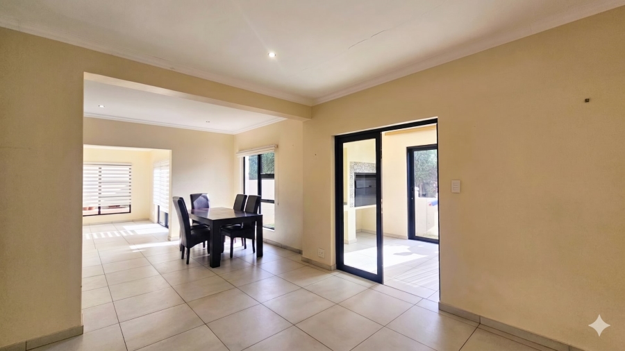3 Bedroom Property for Sale in Waterkloof Ridge Gauteng